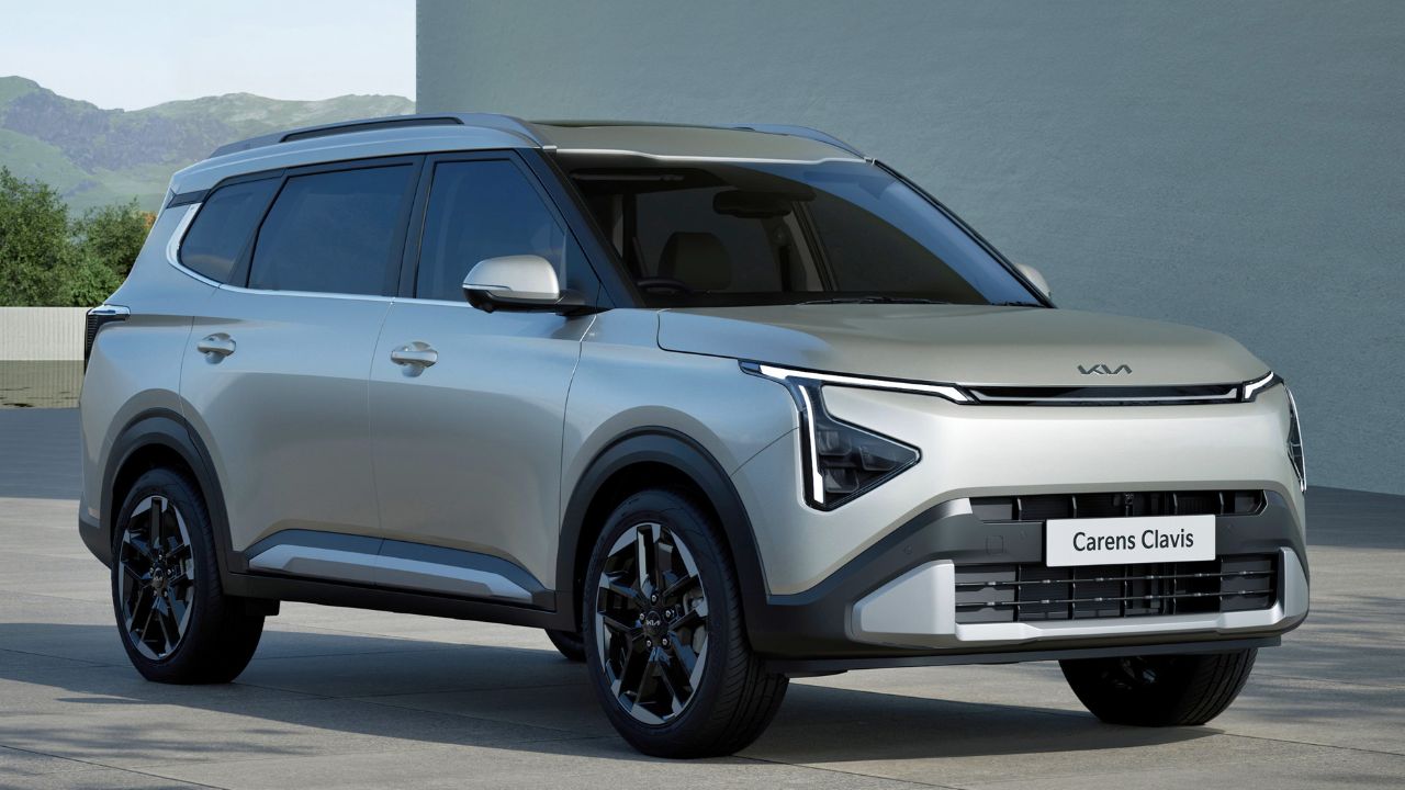 Kia Carens Clavis EV 2025