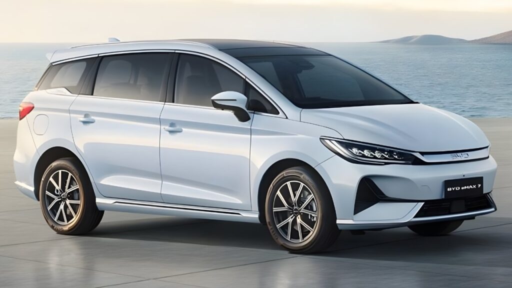 BYD eMax 7