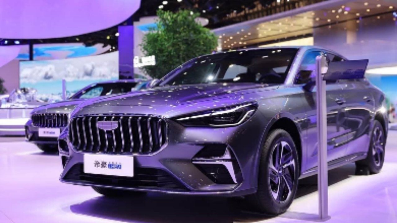 Geely Emgrand i-HEV
