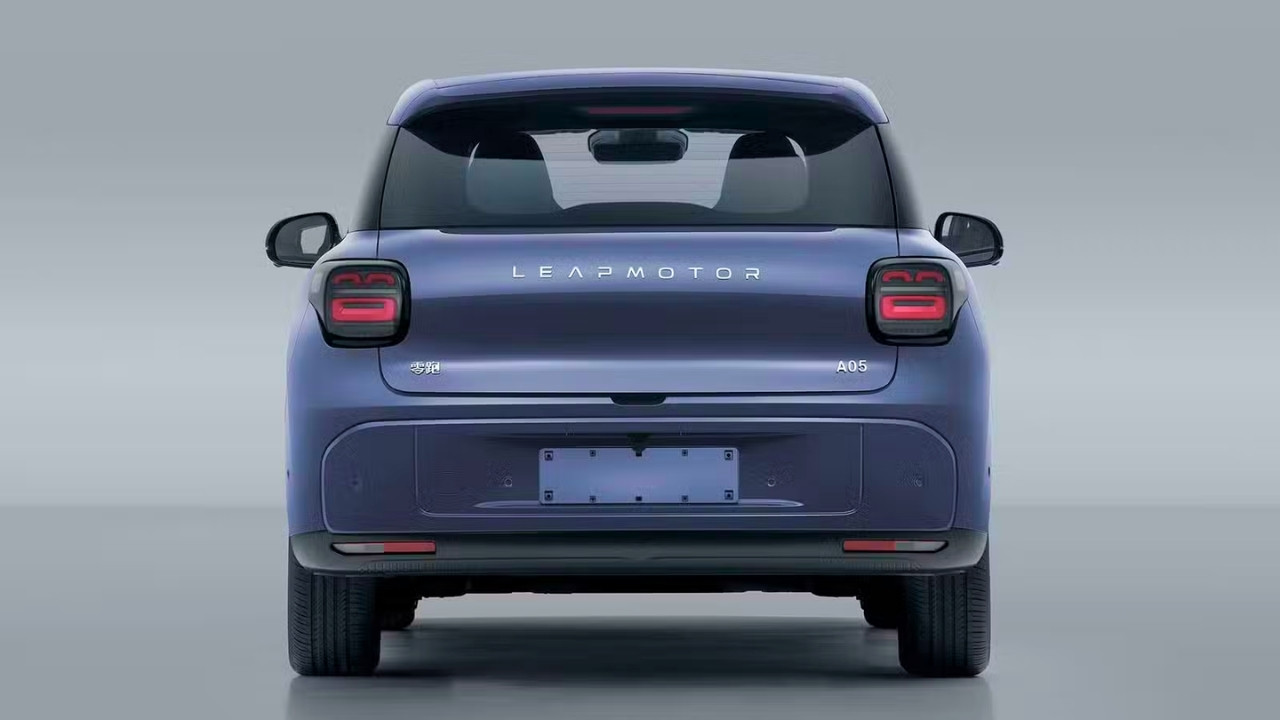 Leapmotor A05 Rearview