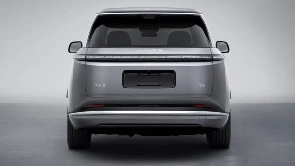 Avatr T09 Filling rear look