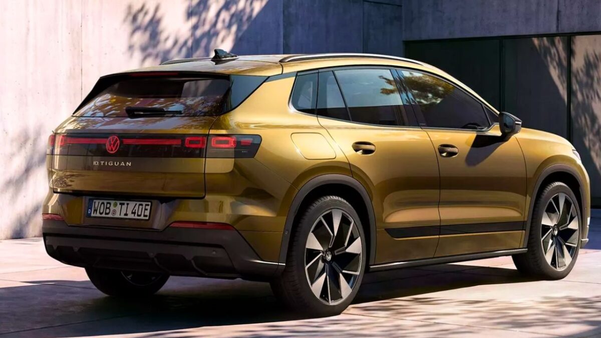 Volkswagen ID. Tiguan EV rearlook